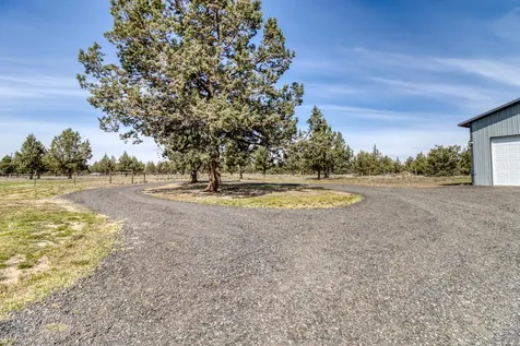 15715 SW Salmon Road Terrebonne OR 97760