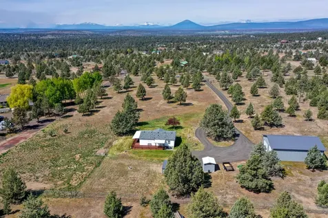 15715 SW Salmon Road Terrebonne OR 97760