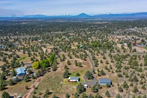 15715 SW Salmon Road Terrebonne OR 97760
