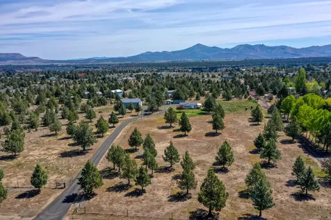 15715 SW Salmon Road Terrebonne OR 97760