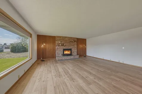 720 SW 1st Street Madras OR 97741