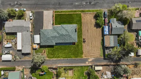 720 SW 1st Street Madras OR 97741