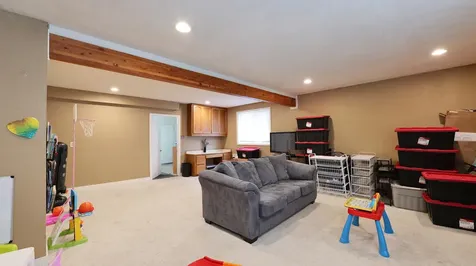 381 Pinetop Terrace Shady Cove OR 97539