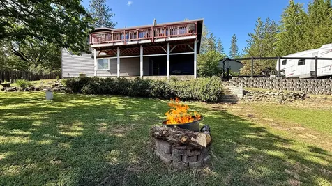 381 Pinetop Terrace Shady Cove OR 97539