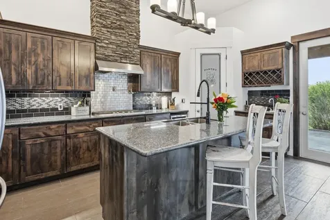 4437 NW Glenn Meadow Loop Redmond OR 97756