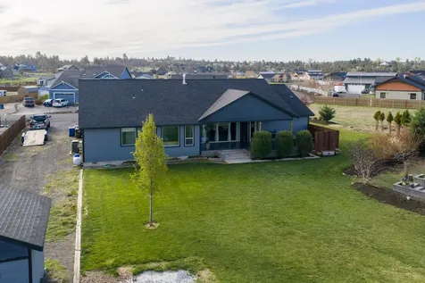 4437 NW Glenn Meadow Loop Redmond OR 97756