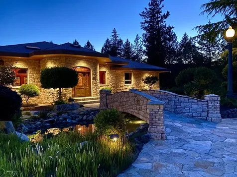 727 Earhart Road Rogue River OR 97537