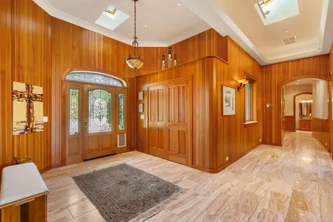 727 Earhart Road Rogue River OR 97537