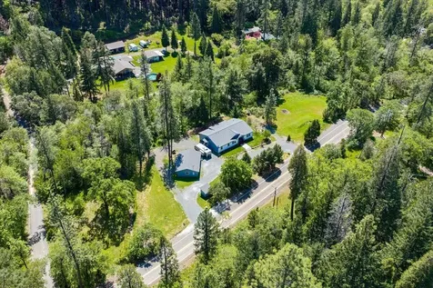 4829 Jumpoff Joe Creek Road Grants Pass OR 97526