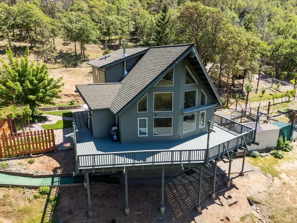 1050 Humbug Creek Road Applegate OR 97530