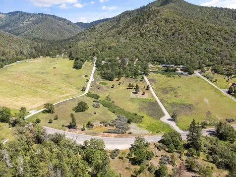 1050 Humbug Creek Road Applegate OR 97530