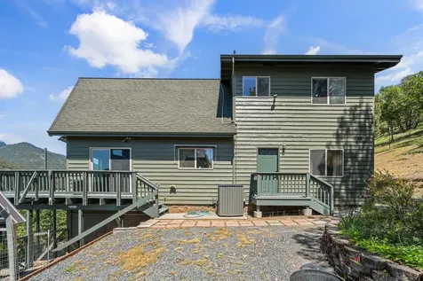 1050 Humbug Creek Road Applegate OR 97530