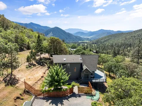 1050 Humbug Creek Road Applegate OR 97530