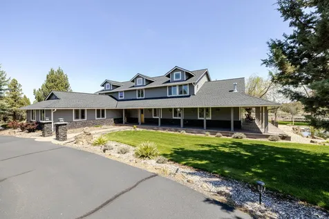 18351 SW Mt Saint Helens Drive Powell Butte OR 97753