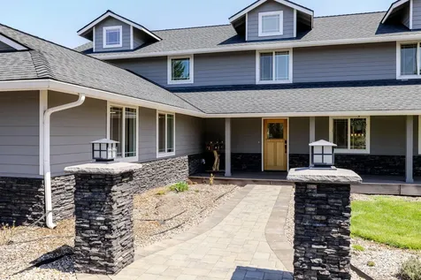 18351 SW Mt Saint Helens Drive Powell Butte OR 97753