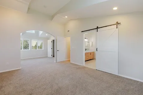 18351 SW Mt Saint Helens Drive Powell Butte OR 97753