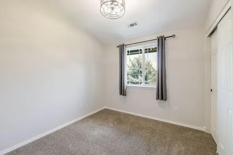 18351 SW Mt Saint Helens Drive Powell Butte OR 97753