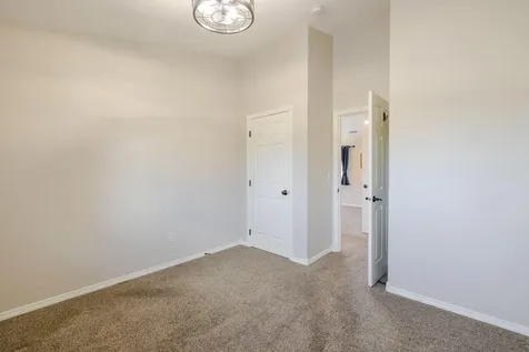 18351 SW Mt Saint Helens Drive Powell Butte OR 97753