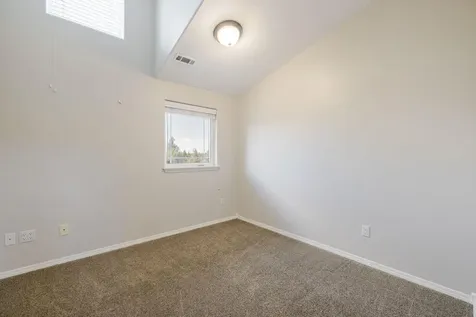 18351 SW Mt Saint Helens Drive Powell Butte OR 97753