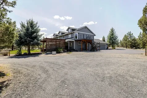 18351 SW Mt Saint Helens Drive Powell Butte OR 97753