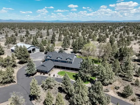 18351 SW Mt Saint Helens Drive Powell Butte OR 97753