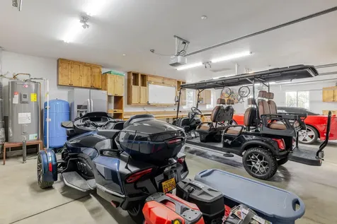 18351 SW Mt Saint Helens Drive Powell Butte OR 97753