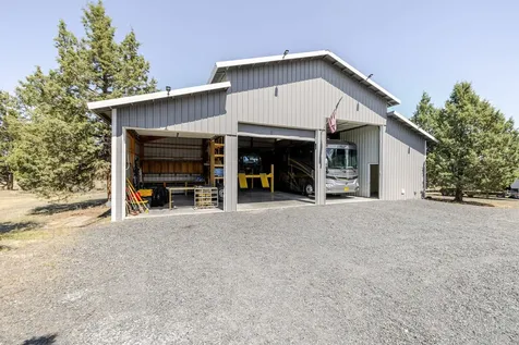 18351 SW Mt Saint Helens Drive Powell Butte OR 97753