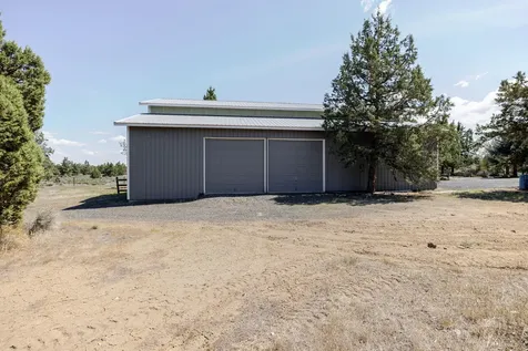 18351 SW Mt Saint Helens Drive Powell Butte OR 97753