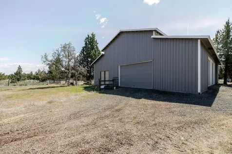 18351 SW Mt Saint Helens Drive Powell Butte OR 97753