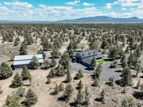 18351 SW Mt Saint Helens Drive Powell Butte OR 97753