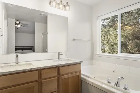 19544 Salmonberry Court Bend OR 97702