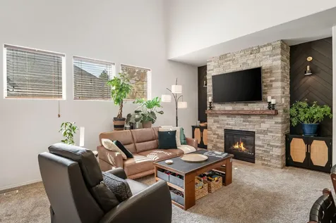19544 Salmonberry Court Bend OR 97702