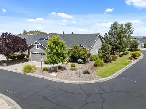 115 Sandridge Way Eagle Point OR 97524