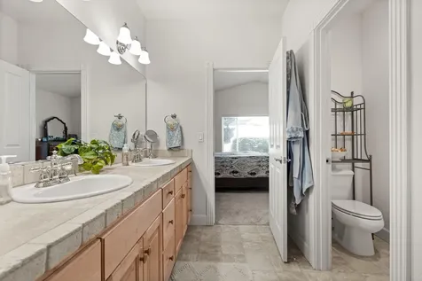 115 Sandridge Way Eagle Point OR 97524