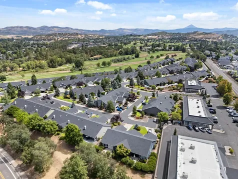 115 Sandridge Way Eagle Point OR 97524