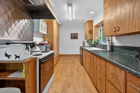 2444 Gardner Road Eagle Point OR 97524