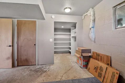 2444 Gardner Road Eagle Point OR 97524