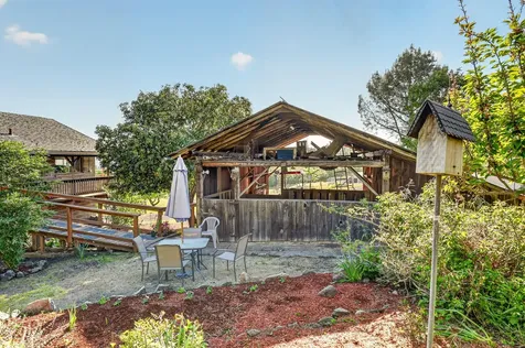2444 Gardner Road Eagle Point OR 97524