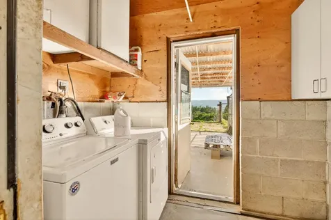 2444 Gardner Road Eagle Point OR 97524