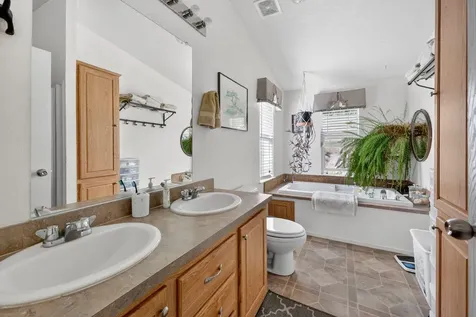 2444 Gardner Road Eagle Point OR 97524