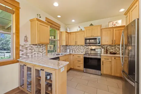 11295 Bunk House Lane Redmond OR 97756