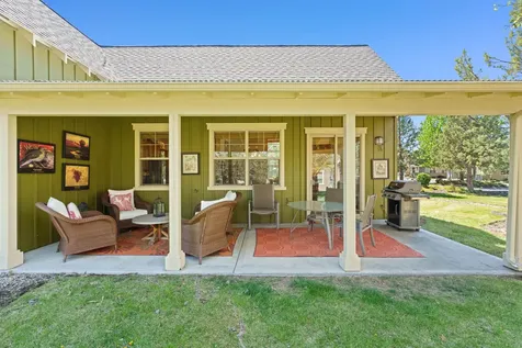 11295 Bunk House Lane Redmond OR 97756