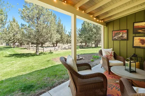 11295 Bunk House Lane Redmond OR 97756