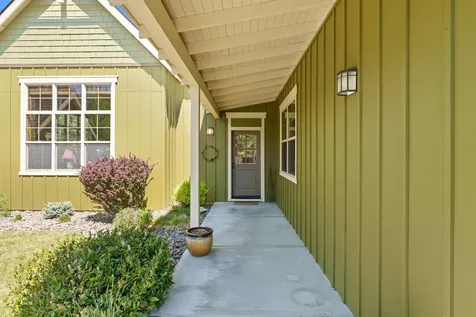 11295 Bunk House Lane Redmond OR 97756