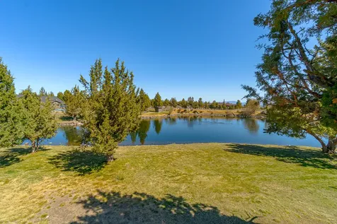 11295 Bunk House Lane Redmond OR 97756
