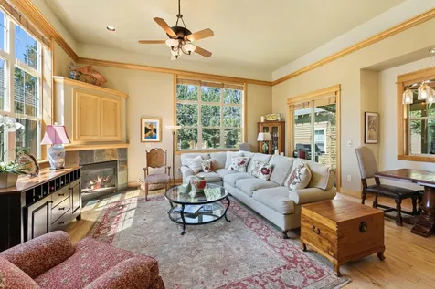 11295 Bunk House Lane Redmond OR 97756