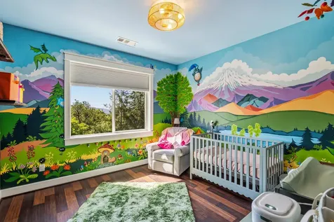 536 W La Strada Circle Medford OR 97504