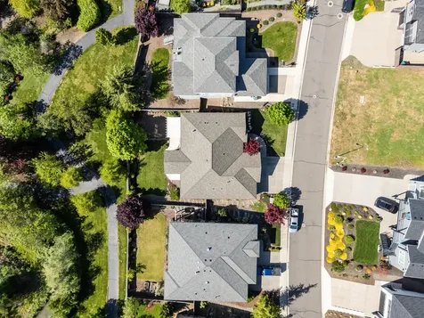 536 W La Strada Circle Medford OR 97504