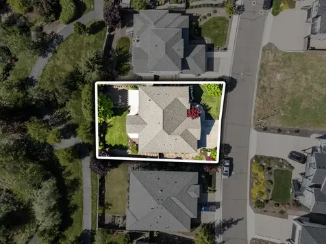 536 W La Strada Circle Medford OR 97504