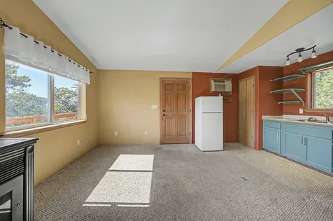 5366 Pioneer Road Medford OR 97501